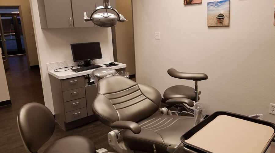 Comfortable dental exam chair